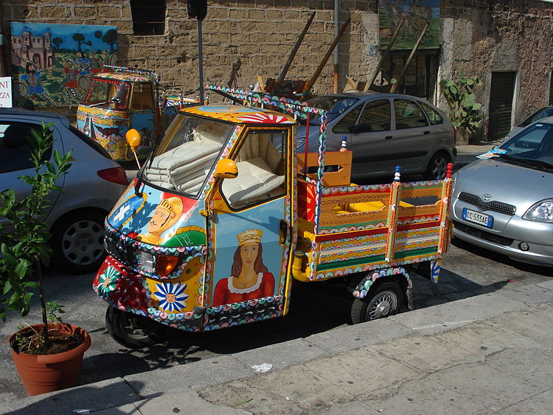 File:0495 - Palermo - Ape Piaggio decorata - Foto Giovanni Dall'Orto 28-Sept-2006.jpg