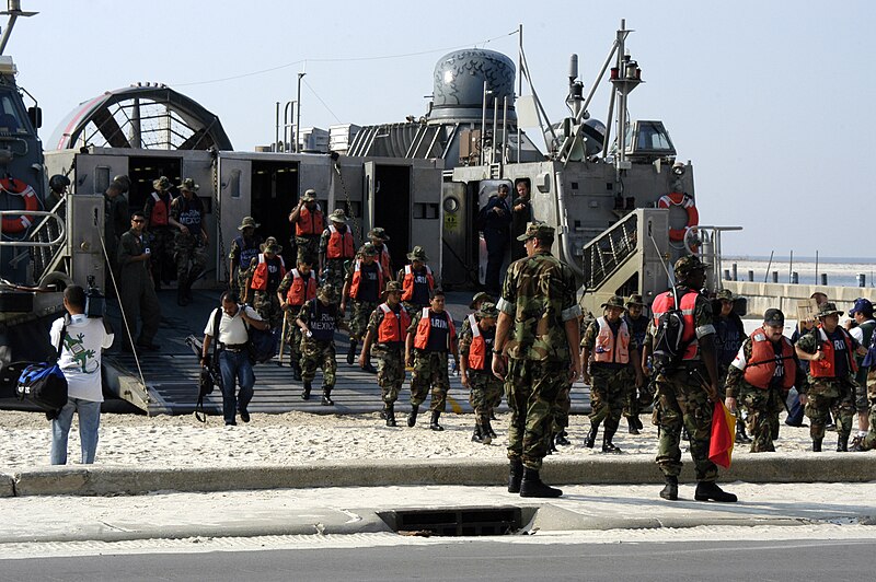 File:050910-N-1467R-003 Mexican sailors assigned to the Mexican amphibious ship ARM Papaloapan (P-411) debark a U.S. Navy Landing Craft, Air Cushion (LCAC) as they prepare to work on rehabilitation projects in Biloxi, MS.jpg
