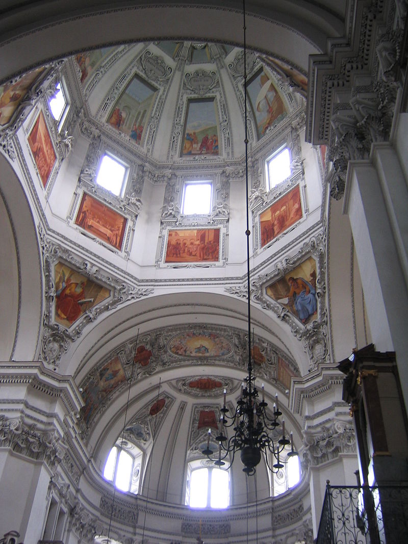 061003-06 Salzburger Dom 2.jpg