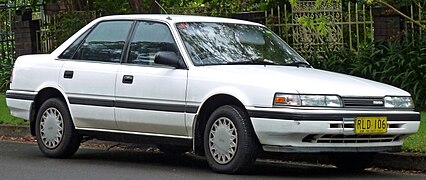 Mazda 626 sedan 1987–1992