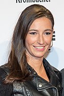 1LIVE Krone 2015-3570 - crop.jpg