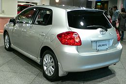 2006 Toyota Auris 01.jpg