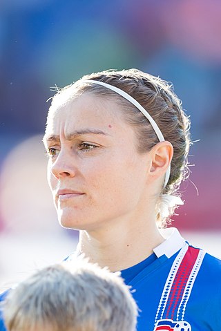 <span class="mw-page-title-main">Sif Atladóttir</span> Icelandic footballer (born 1985)