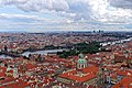 20190816 Widok na Pragę z wieży Katedry św. Wita 1431 5347.jpg