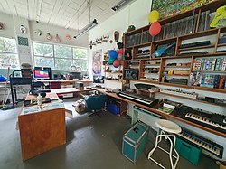 20221210 123306 Musical Electronics Library.jpg