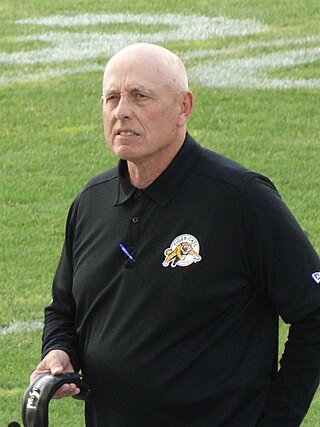 <span class="mw-page-title-main">Mike Gibson (Canadian football)</span> American gridiron football coach