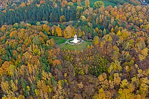 Trijų Kryžių paminklas iš oro