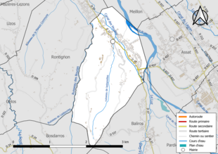 Carte en couleur présentant le réseau hydrographique de la commune