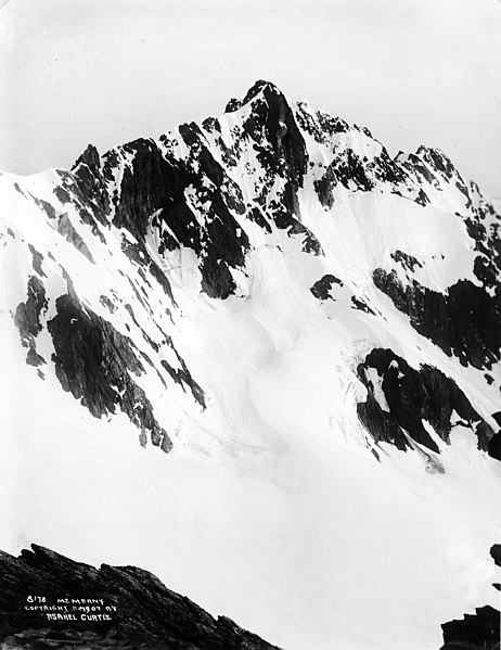 File:8178 Mt Meany, Olympic NP, WA 1909 - Asahel Curtis (22730444136).jpg