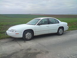 Une Chevrolet Lumina 1998