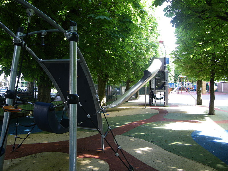 File:ASParis Lower School Playground.jpg