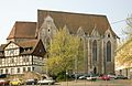 Aegidienkirche (nördliche Ansicht, links davor das von der Wallstraße hierher versetzte Leisewitz-Haus)