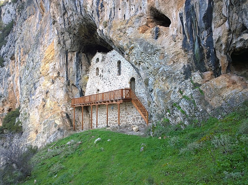 File:Ag. Ierousalem above Amfikleia, March 2015 - panoramio.jpg