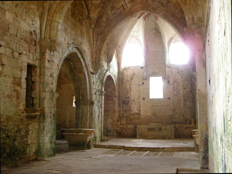 Altar de la Iglesia St. María de Rioseco.jpg