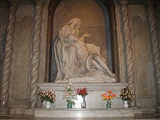 Altar de la Madre Dolorosa.