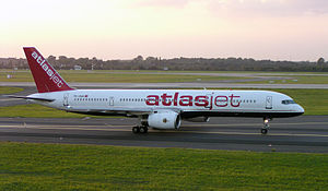 AtlasJet'e ait bir Boeing 757