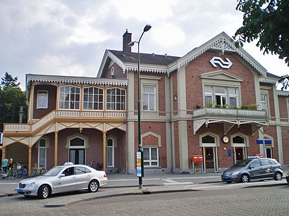 How to get to Station Baarn with public transit - About the place