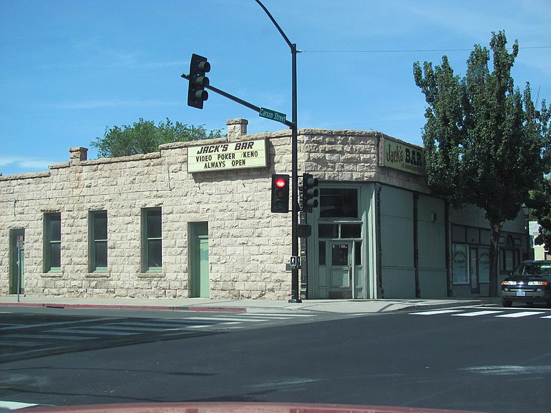 File:Bank Saloon On Carson Street 2.JPG