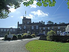 Banner Cross Hall.jpg 