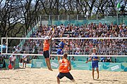 Deutsch: Beachvolleyball bei den Olympischen Jugendspielen 2018; Tag 11, 17. Oktober 2018; Jungen,Finale – Niederlande (Matthew Immers/Yorick de Groot)-Schweden (David Åhman/Jonatan Hellvig) 0:2 (20–22/15–21) English: Beach volleyball at the 2018 Summer Youth Olympics at 17 October 2018 – Final – Netherlands (Matthew Immers/Yorick de Groot)-Sweden (David Åhman/Jonatan Hellvig) 0:2 (20–22/15–21)