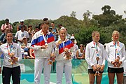 Deutsch: Beachvolleyball bei den Olympischen Jugendspielen 2018; Tag 11, 17. Oktober 2018; Mädchen, Medaillenzeremonie - Gold: Russland (Maria Woronina & Maria Botscharow), Silber: Italien (Claudia Scampoli & Nicol Bertozzi), Bronze: Norwegen (Emilie Olimstad & Frida Berntsen) English: Beach volleyball at the 2018 Summer Youth Olympics at 17 October 2018 – Girls Victory ceremony - Gold: Russia (Maria Voronina & Maria Bocharov), Silber: Italy (Claudia Scampoli & Nicol Bertozzi), Bronze: Norway (Emilie Olimstad & Frida Berntsen)