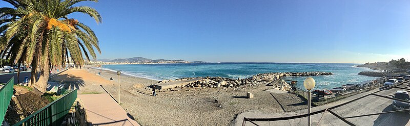 File:Beaches of Nice 2016 3.jpg