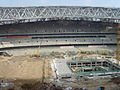 建设中的北京国家体育馆（鸟巢），主体为钢铁材料