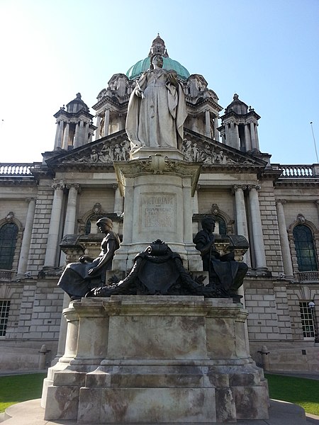 File:Belfast City Hall 2014 016.jpg