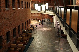 Commons Building in 2010 BethelCommons.jpg