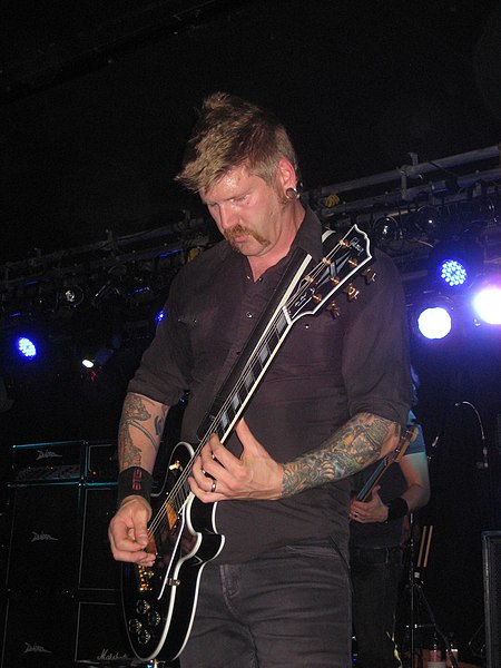 File:Bill Kelliher (Mastodon) live @ Colos-Saal Aschaffenburg, Germany 2011 (2).jpg