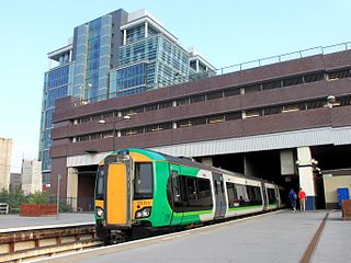 <span class="mw-page-title-main">Birmingham Snow Hill railway station</span> Railway station in Birmingham, England