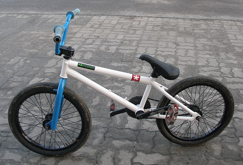 File:Bmx Wethepeople Bold.JPG