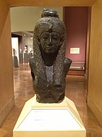 'n Egiptiese borbeeld van Cleopatra in die Koninklike Museum van Ontario, 1ste eeu v.C.