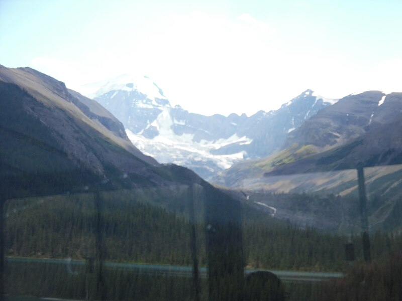 File:By ovedc - Maligne Lake - 32.jpg