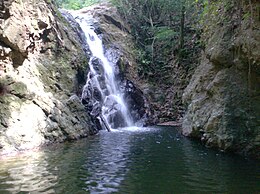 Il fiume massacro attraversa Loma de Cabrera a Dajabon, Repubblica Dominicana.