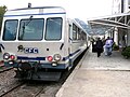 À quai voie 1, un jumelage d'autorail X 2000 rénové en 2007.