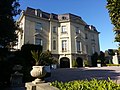 Carolands Chateau: South Façade with Porte-cochère gates 2013