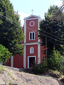 La chiesa di San Martino nella frazione di Cavanella Vara