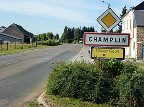 Champlin (Ardennes) city limit sign.JPG