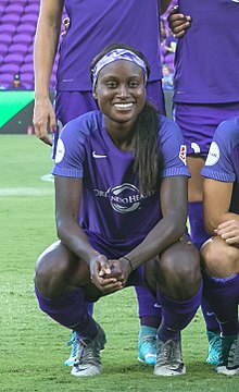 Chioma Ubogagu playing for the Orlando Pride in 2017 ChiomaUbogagu.jpg