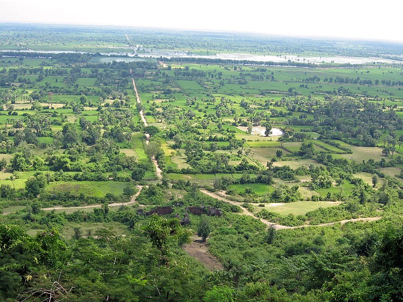 File:Chisor Mountain (Phnom Chisor), near Phnom Penh - panoramio.jpg