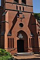 Deutsch: Portal der Christuskirche in Hemmoor-Warstade. This is a photograph of an architectural monument. It is on the list of cultural monuments of Hemmoor, no. 35.202.200.017.