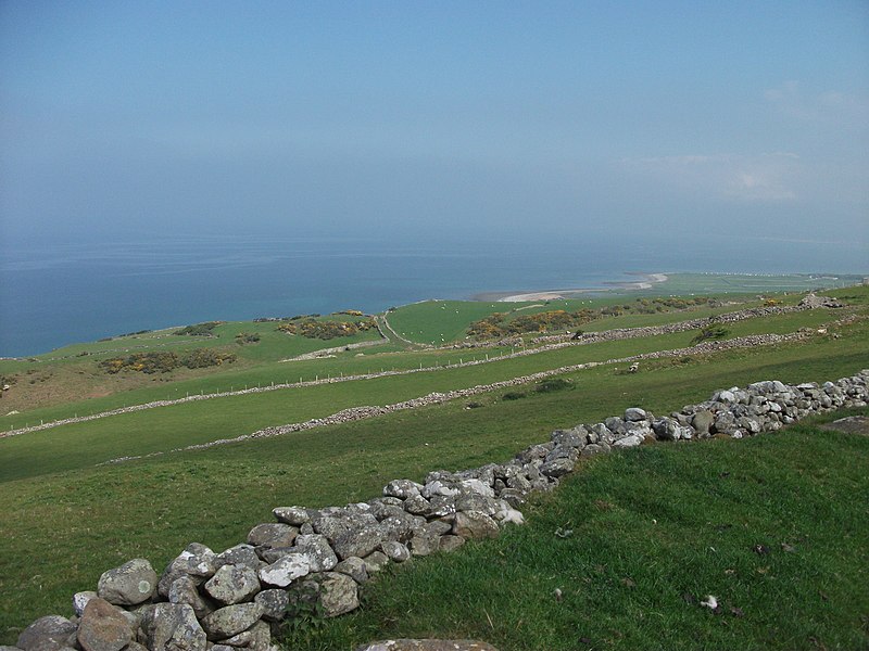 File:Coastal grazings - geograph.org.uk - 2982071.jpg