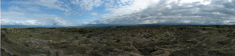 File:Desierto de la Tatacóa.jpg