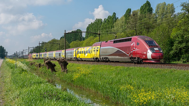 File:Dordrecht Zuid Thalys 4343 (Tour de France)-4307 THA 9315 Amsterdam (46818612685).jpg