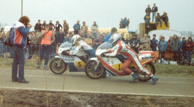Jack Middelburg (Left) with Boet van Dulmen on the starting line at a race in Heeswijk in 1982