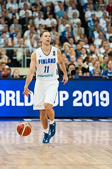 EuroBasket 2017 Finlandia vs Slovenia 05.jpg