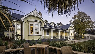 <span class="mw-page-title-main">Hulbert House</span> Hotel, tourism in Queenstown, New Zealand