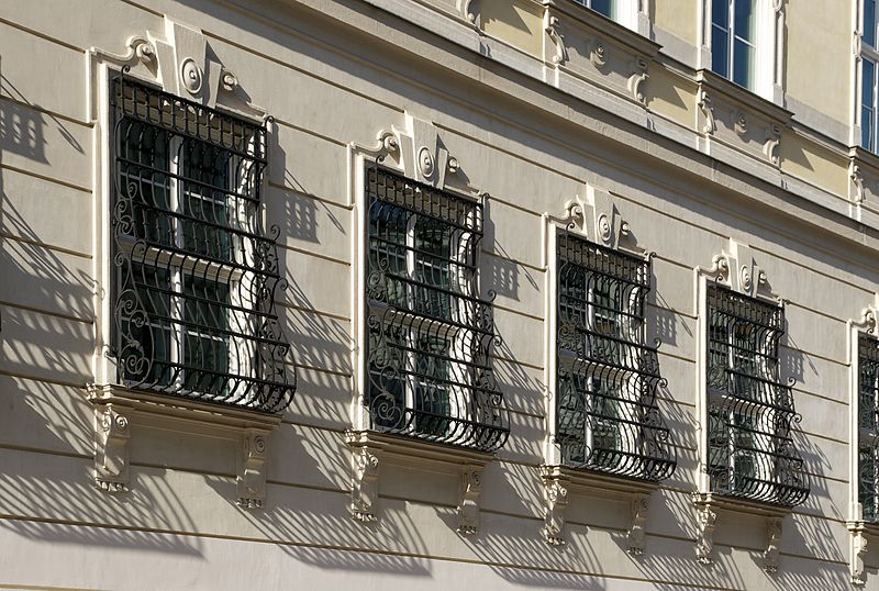 File:Federal Chancellery Austria Wien windows.jpg
