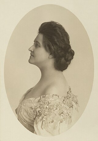 <span class="mw-page-title-main">Flora MacDonald Denison</span> Canadian suffragist (1867–1921)